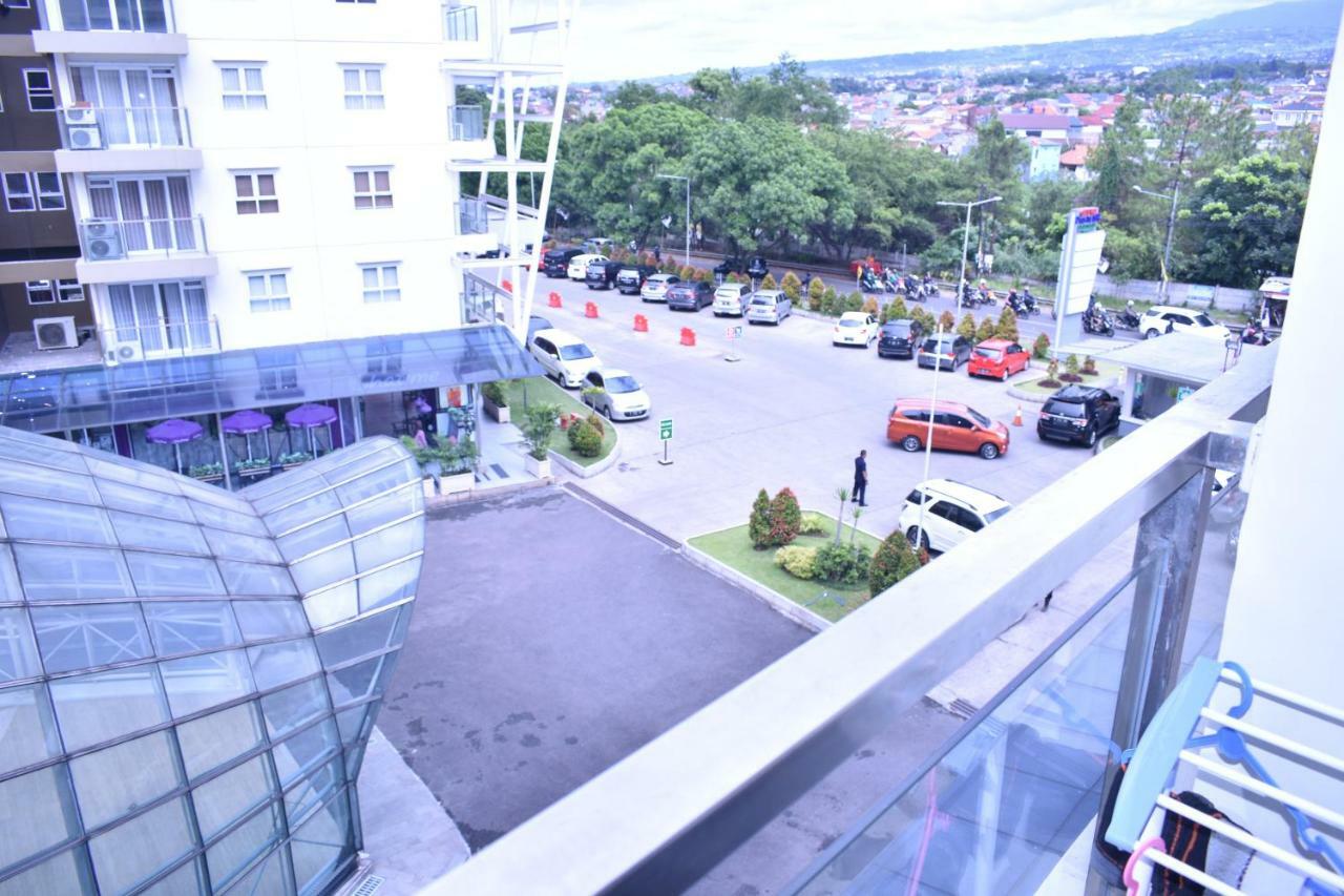 Apartamento Gateway Pasteur 2Br Tower Depan Ruby 7 C Bandung Exterior foto